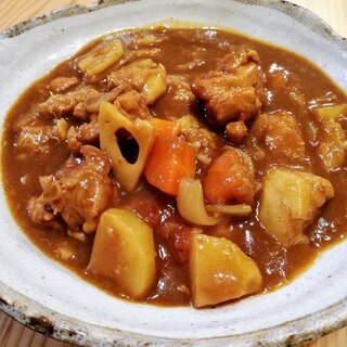 チキンと根菜たっぷりカレー